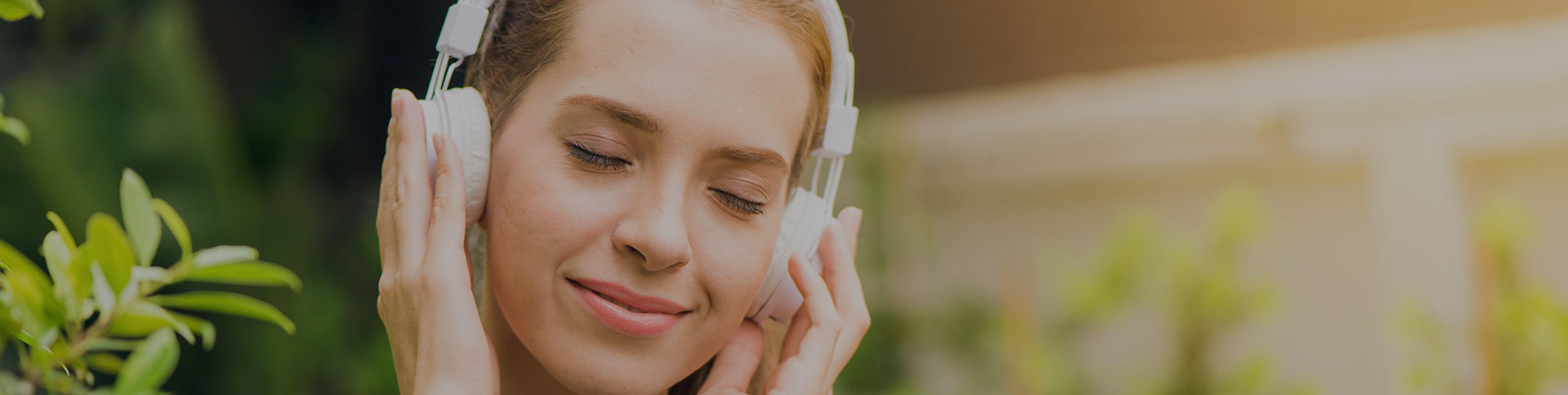 聽(tīng)世界|一網(wǎng)天行-網(wǎng)站建設(shè)小程序APP系統(tǒng)軟件開(kāi)發(fā)公司